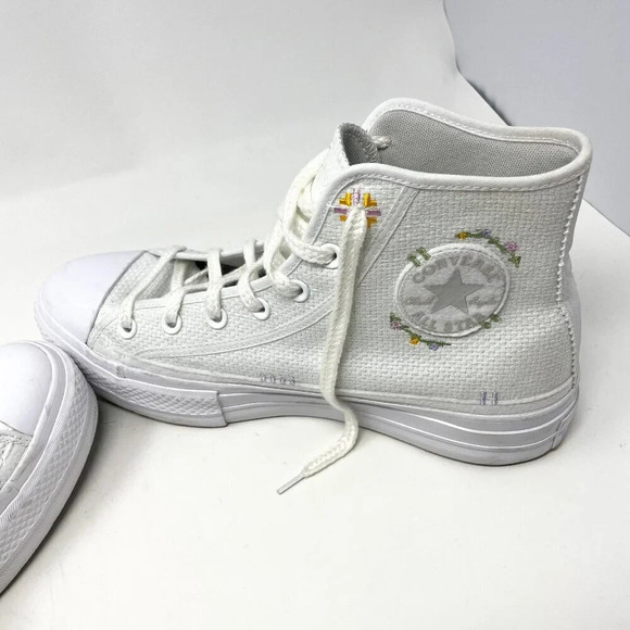 Converse Chuck Taylor All Star Lift Embroidery Hightop Platform Sneakers Sz 10.5 - Picture 13 of 16